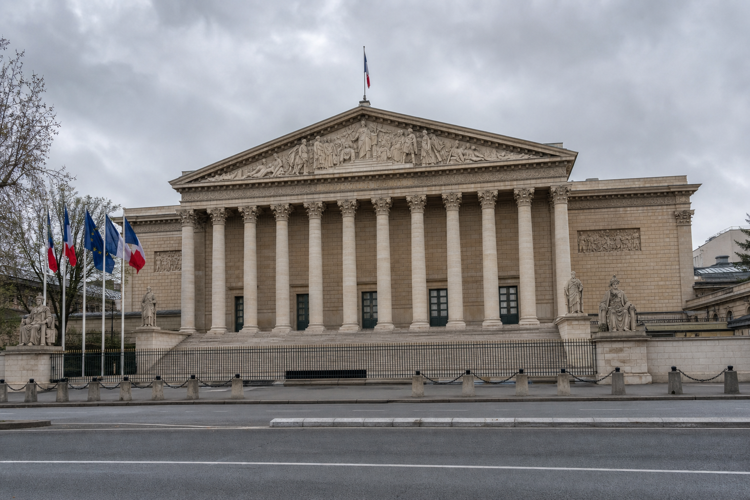 Impôt sur la nationalité française : ce que le texte voté à 131 contre 132 change vraiment pour les expatriés